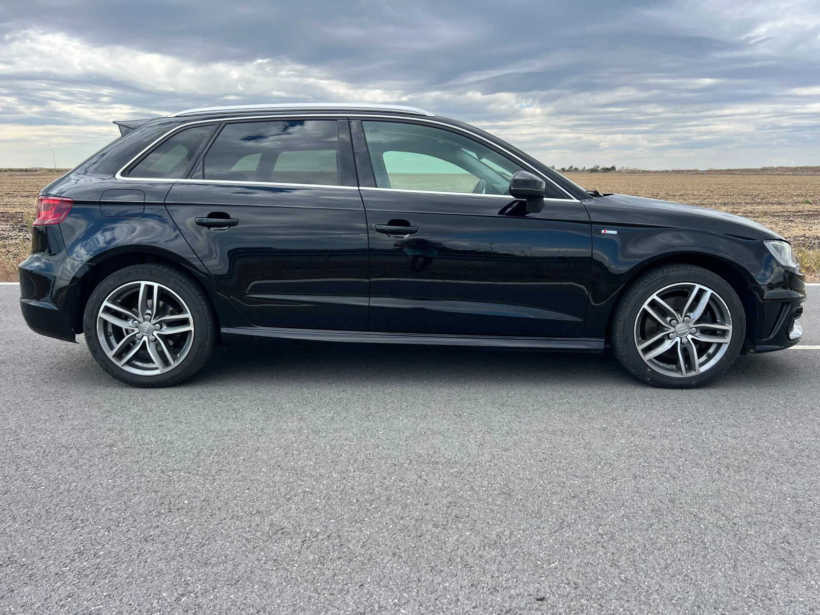 Audi A3 2.0TDI QUATTRO 3X S line FULL LED, снимка 8 - Автомобили и джипове - 56260747