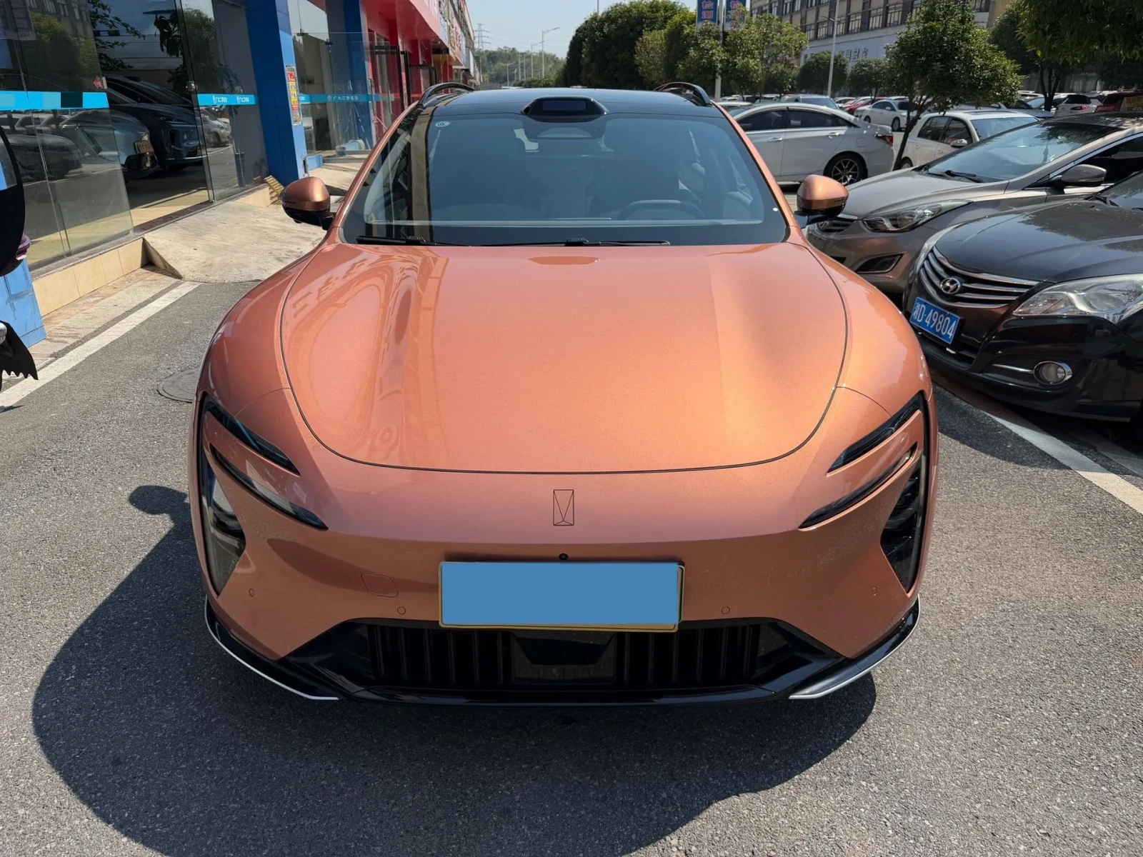 Avatr 06 T AWD 89.33KWH Performance Edition, снимка 4 - Автомобили и джипове - 56485758