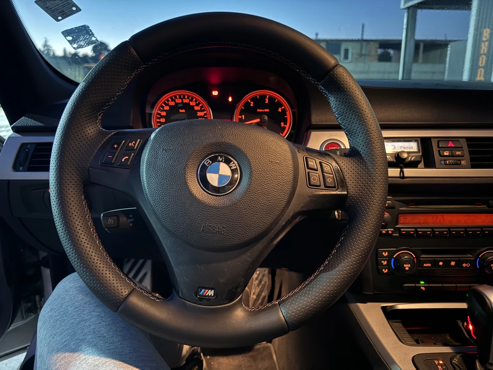 BMW 330, снимка 6 - Автомобили и джипове - 56521559