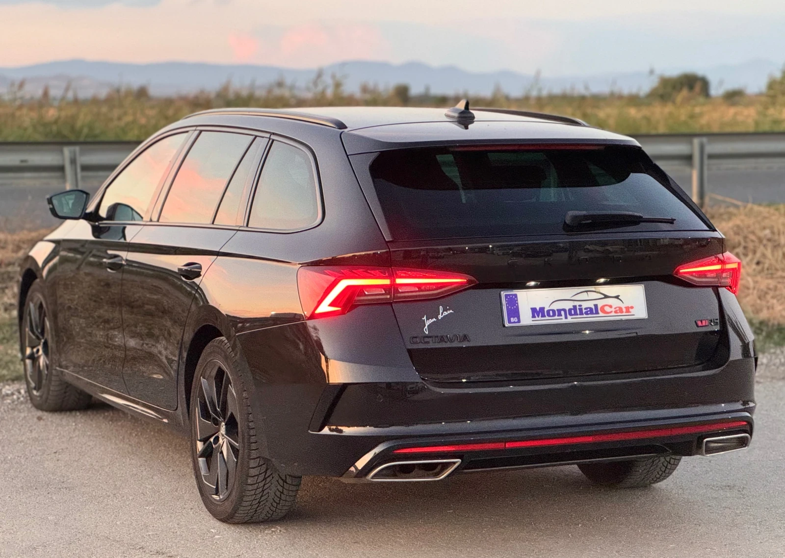 Skoda Octavia 2.0tdi 200kc 4x4 VRS DIGITAL* MATRIX* BLACK EDITIO | Mobile.bg � ����������� 5