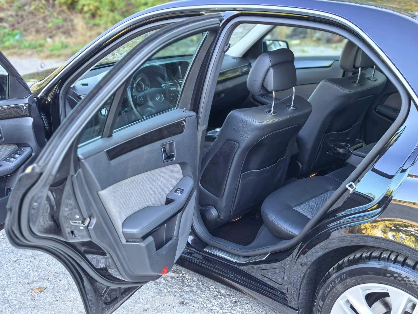 Mercedes-Benz E 350 350, снимка 8 - Автомобили и джипове - 56627803