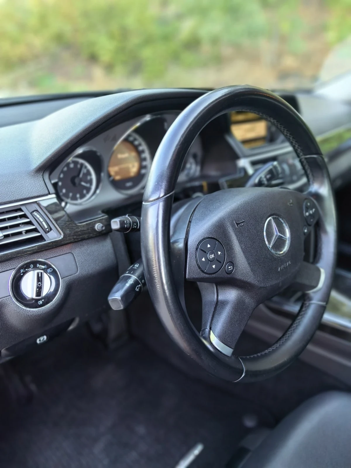 Mercedes-Benz E 350 350, снимка 12 - Автомобили и джипове - 56627803