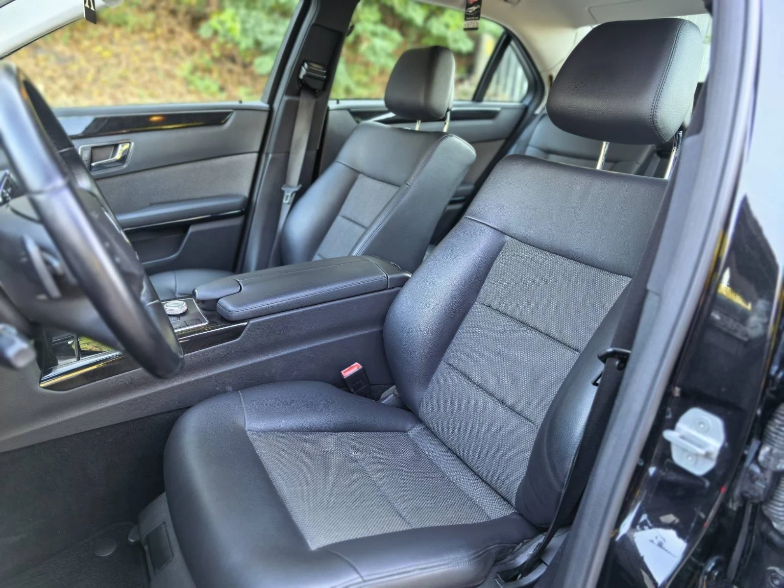 Mercedes-Benz E 350 350, снимка 10 - Автомобили и джипове - 56627803
