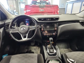 Nissan Qashqai 2L 4cyl AWD, снимка 10