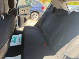Kia Sportage 4x4 , АВТОМАТ, БЯЛА ПЕРЛА, снимка 13