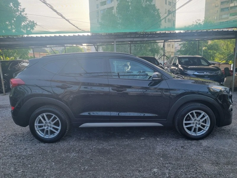 Hyundai Tucson ПРОМО ЦЕНА!!2.0* AWD* ПАНОРАМА* КОЖА, снимка 4 - Автомобили и джипове - 45783734