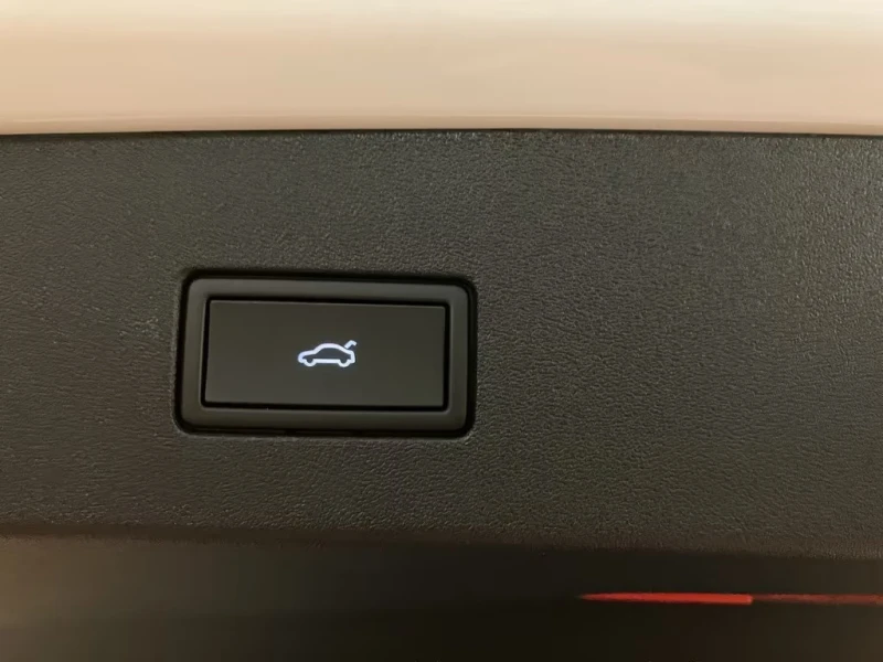 VW Tayron 2.0TDI/R-LINE/150HP/BACK-STYLE/ACC/NAVI/7S./860f, снимка 9 - Автомобили и джипове - 52170695