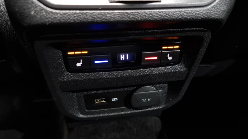 VW Tiguan 2.0TDI PRESTIGE , снимка 17 - Автомобили и джипове - 52534840