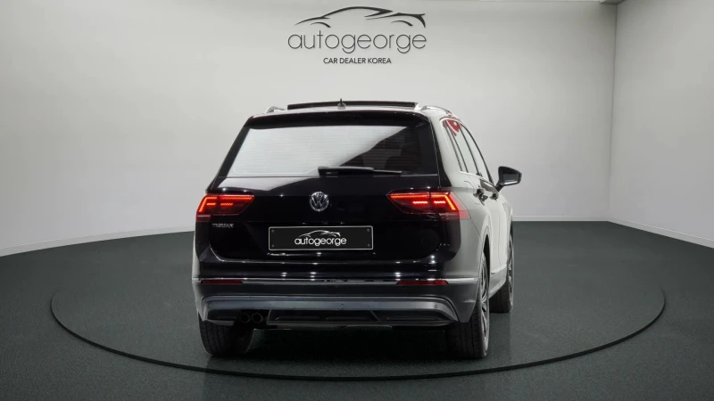 VW Tiguan 2.0TDI PRESTIGE , снимка 4 - Автомобили и джипове - 52534840