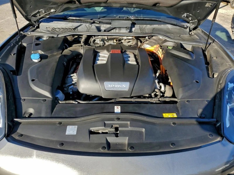 Porsche Cayenne, снимка 12 - Автомобили и джипове - 53041814