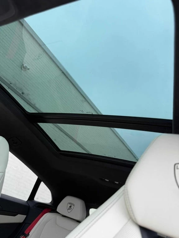 Lamborghini Urus * SE * CARFAX * БЕЗ ПЪРВОНАЧАЛНА ВНОСКА, снимка 10 - Автомобили и джипове - 52837739