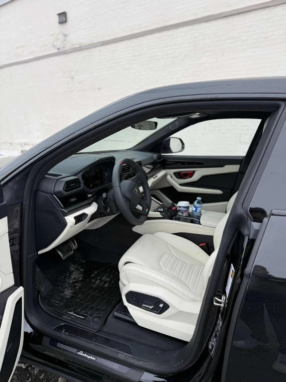 Lamborghini Urus * SE * CARFAX * БЕЗ ПЪРВОНАЧАЛНА ВНОСКА, снимка 5 - Автомобили и джипове - 52837739