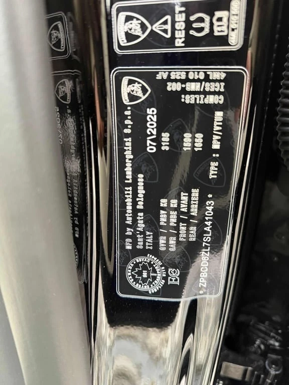 Lamborghini Urus * SE * CARFAX * БЕЗ ПЪРВОНАЧАЛНА ВНОСКА, снимка 11 - Автомобили и джипове - 52837739