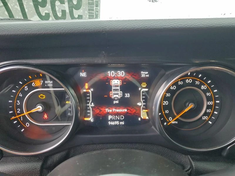 Jeep Wrangler 2.0L 4 4x4 w/Rear Wheel Drv, снимка 12 - Автомобили и джипове - 53168642