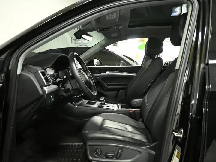Audi Q5 Technik/S-Line/B&O/360CAM/Navigation/Pano/ФИНАНСИР, снимка 14 - Автомобили и джипове - 54605764