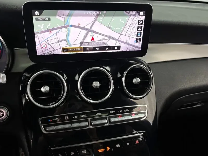 Mercedes-Benz GLC 220 d 4MATIC Coupe/ DIST/ PANO/ DIGI/ ������� | Mobile.bg � ����������� 13