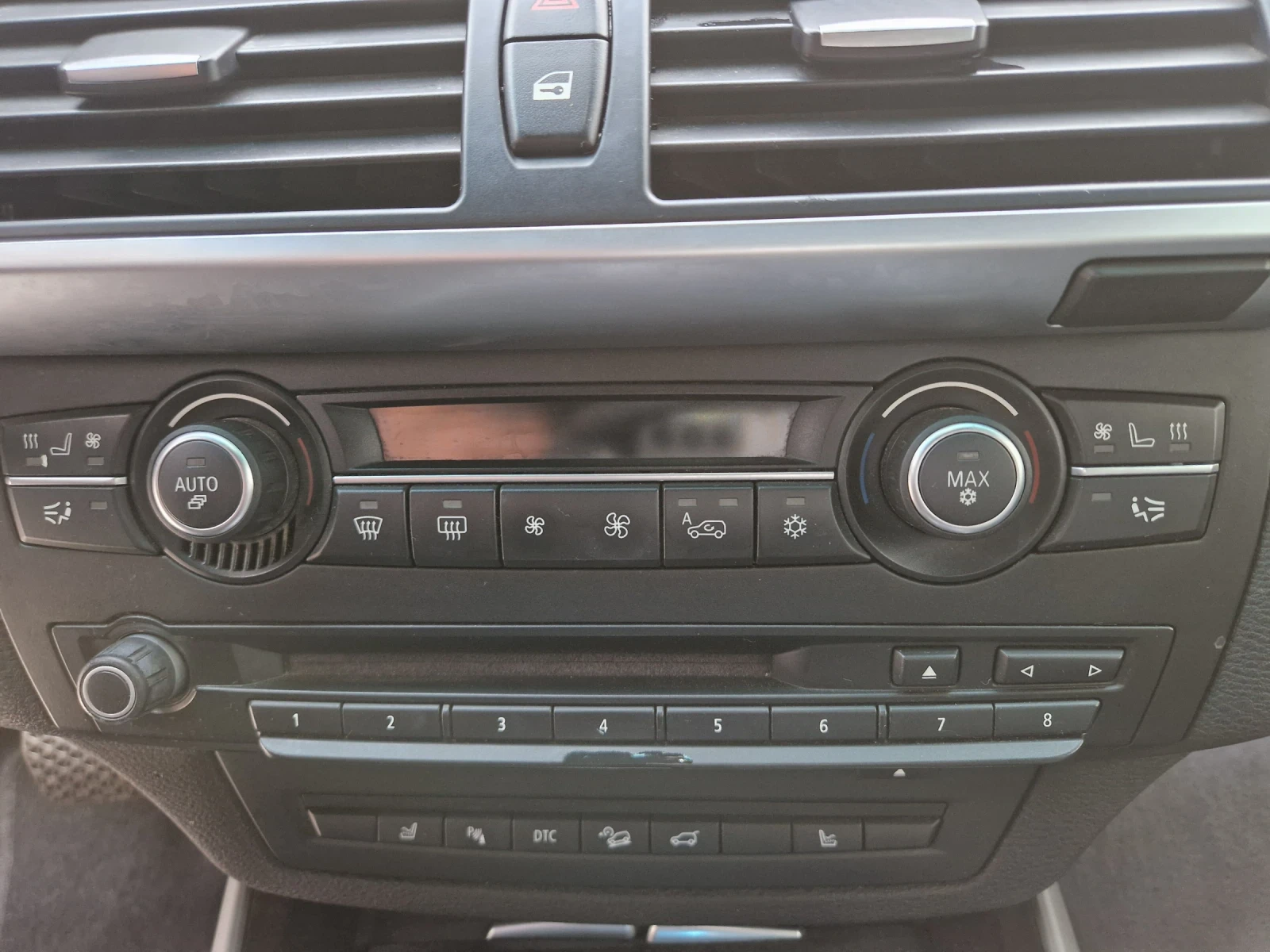 BMW X5 3.0d Full панорама, масаж, печка - изображение 10