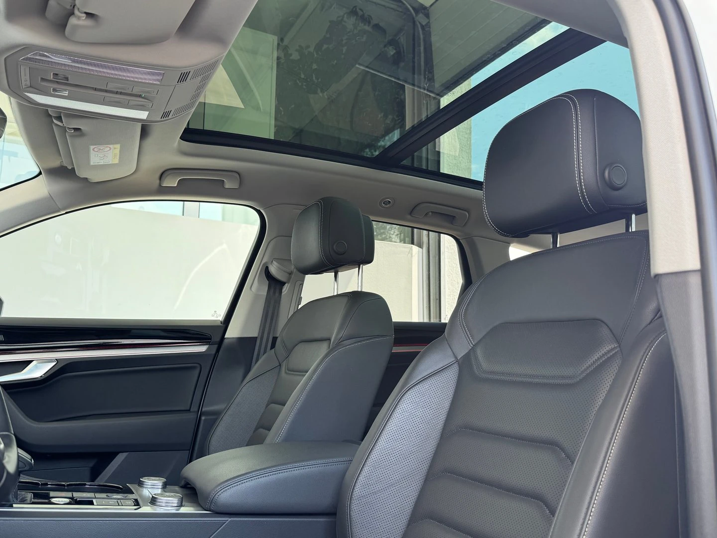 VW Touareg Elegance 3.0 V6 TDI SCR 4MOTION - изображение 9