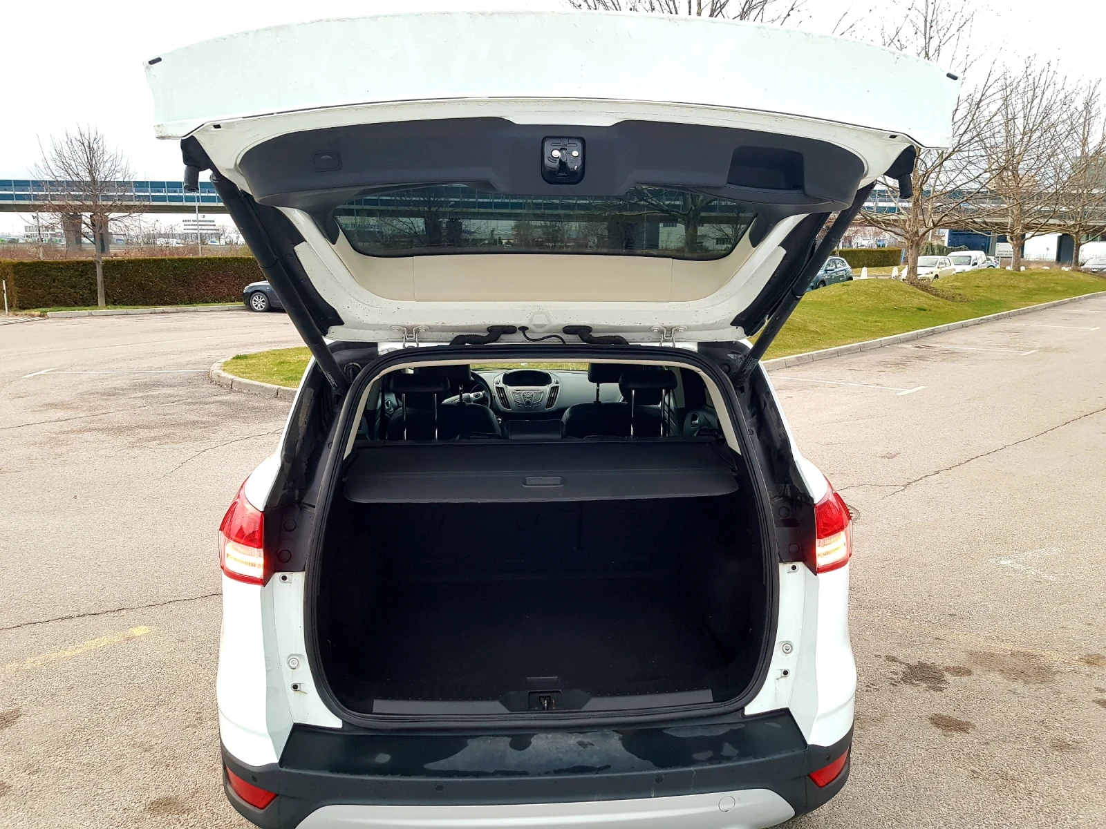 Ford Kuga  - изображение 5