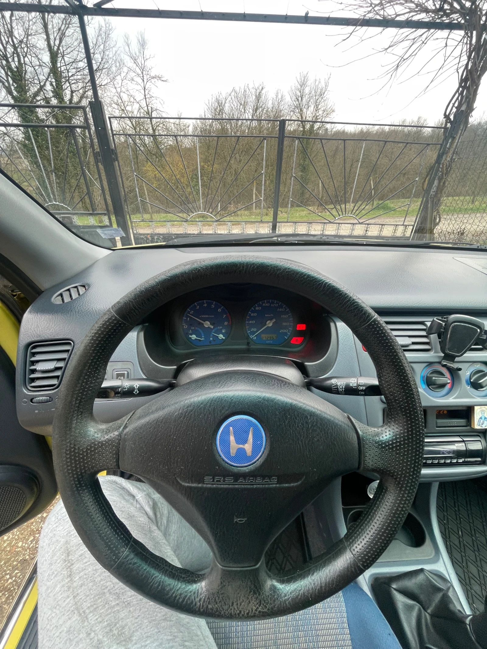 Honda Hr-v, снимка 11 - Автомобили и джипове - 53961032