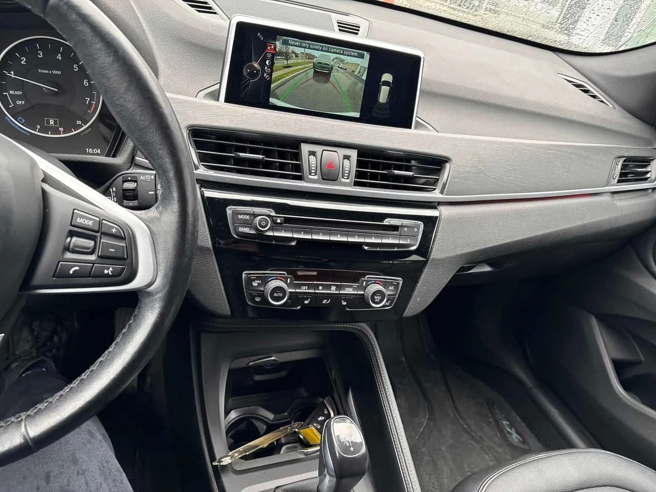 BMW X1 xDrive28i  CARFAX, снимка 9 - Автомобили и джипове - 54451726