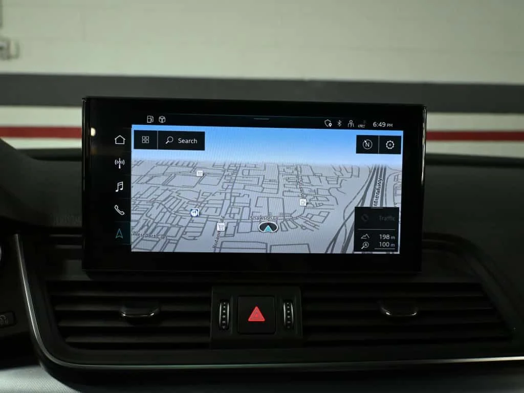 Audi Q5 Technik/S-Line/B&O/360CAM/Navigation/Pano/ФИНАНСИР, снимка 11 - Автомобили и джипове - 54605764