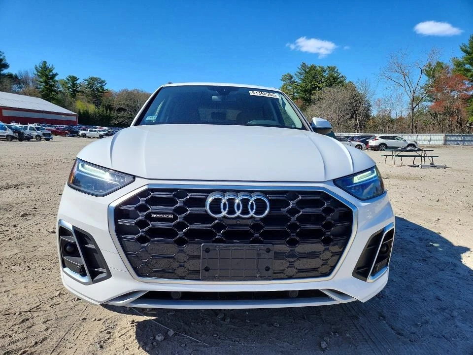 Audi Q5, снимка 5 - Автомобили и джипове - 54791128