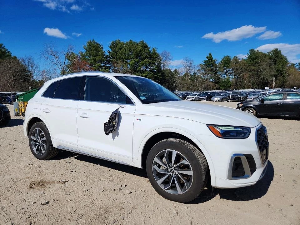 Audi Q5, снимка 4 - Автомобили и джипове - 54791128