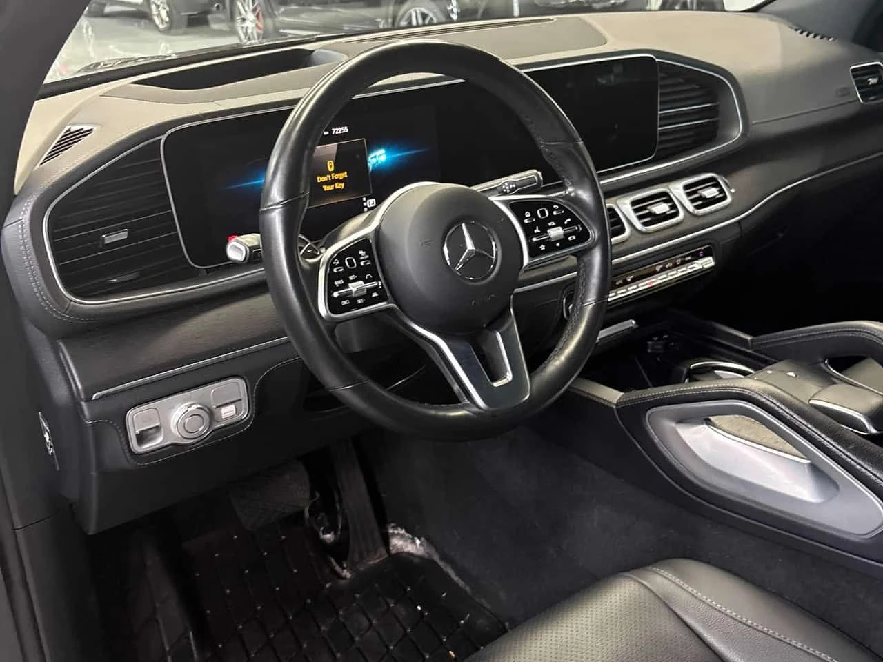 Mercedes-Benz GLE * 450 * CARFAX * ЦЕНА ДО БГ, снимка 6 - Автомобили и джипове - 55050285