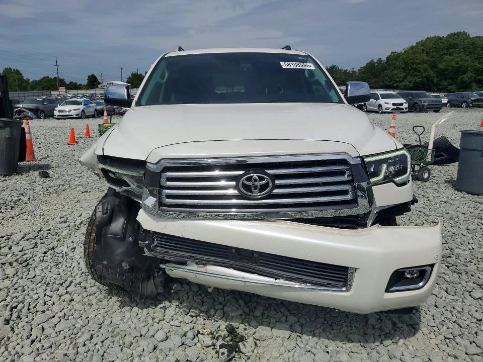 Toyota Sequoia PLATINUM * CARFAX * CARFAX * , снимка 2 - Автомобили и джипове - 55123198