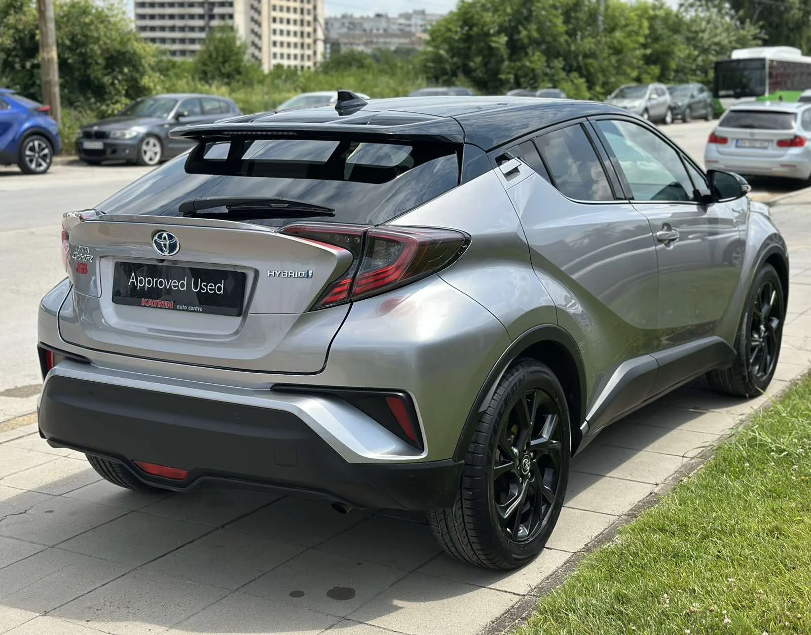 Toyota C-HR 1.8 HSD Cult, снимка 5 - Автомобили и джипове - 55147672