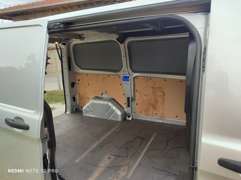 Ford Transit Custom 300, снимка 10 - Бусове и автобуси - 51648142