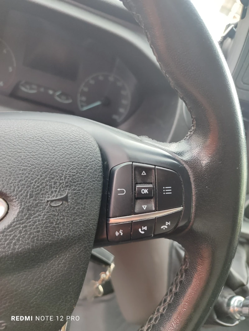 Ford Transit Custom 300, снимка 13 - Бусове и автобуси - 51648142