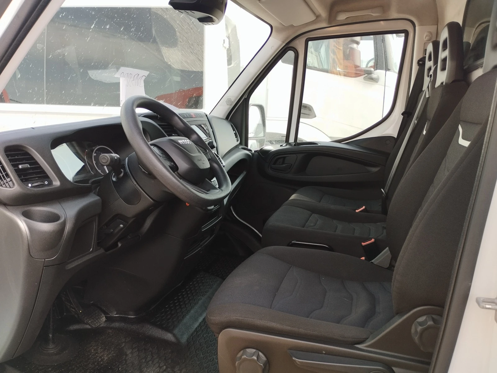 Iveco Daily 35C16A8V - изображение 6