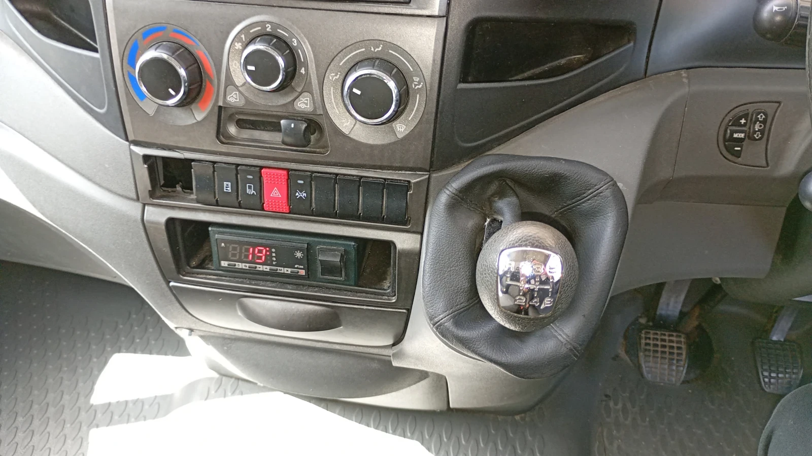 Iveco 35s13  - изображение 9