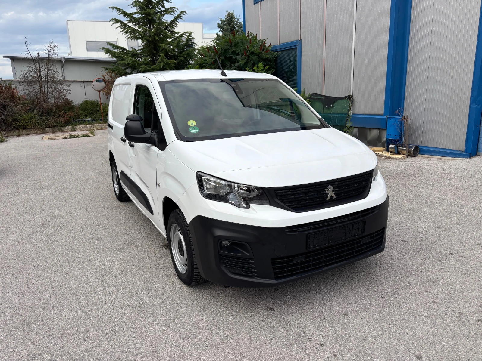Peugeot Partner Нов Нов Нов, снимка 16 - Бусове и автобуси - 55547000