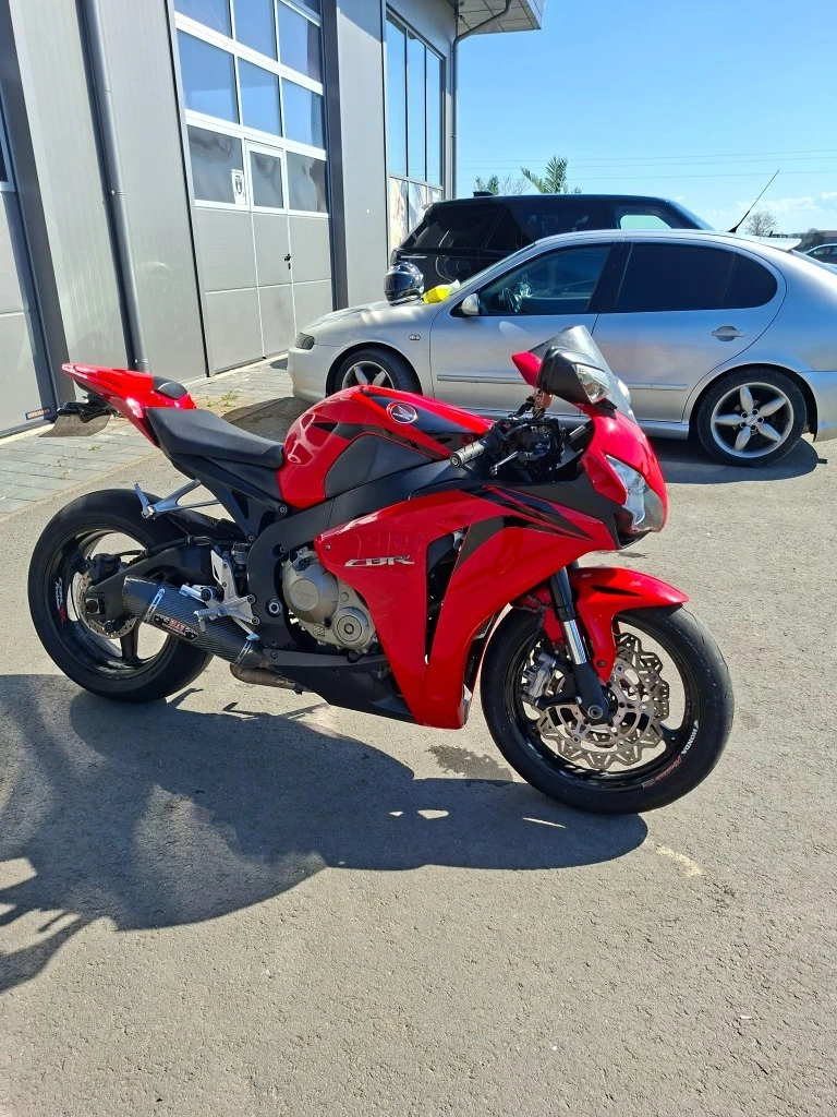 Honda Cbr SC59* 1000RR* Fireblade, снимка 9 - Мотоциклети и мототехника - 54458095