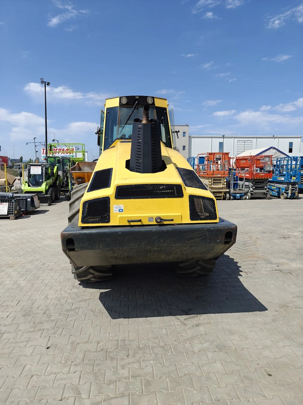 Валяк BOMAG BW 216 DH - изображение 6