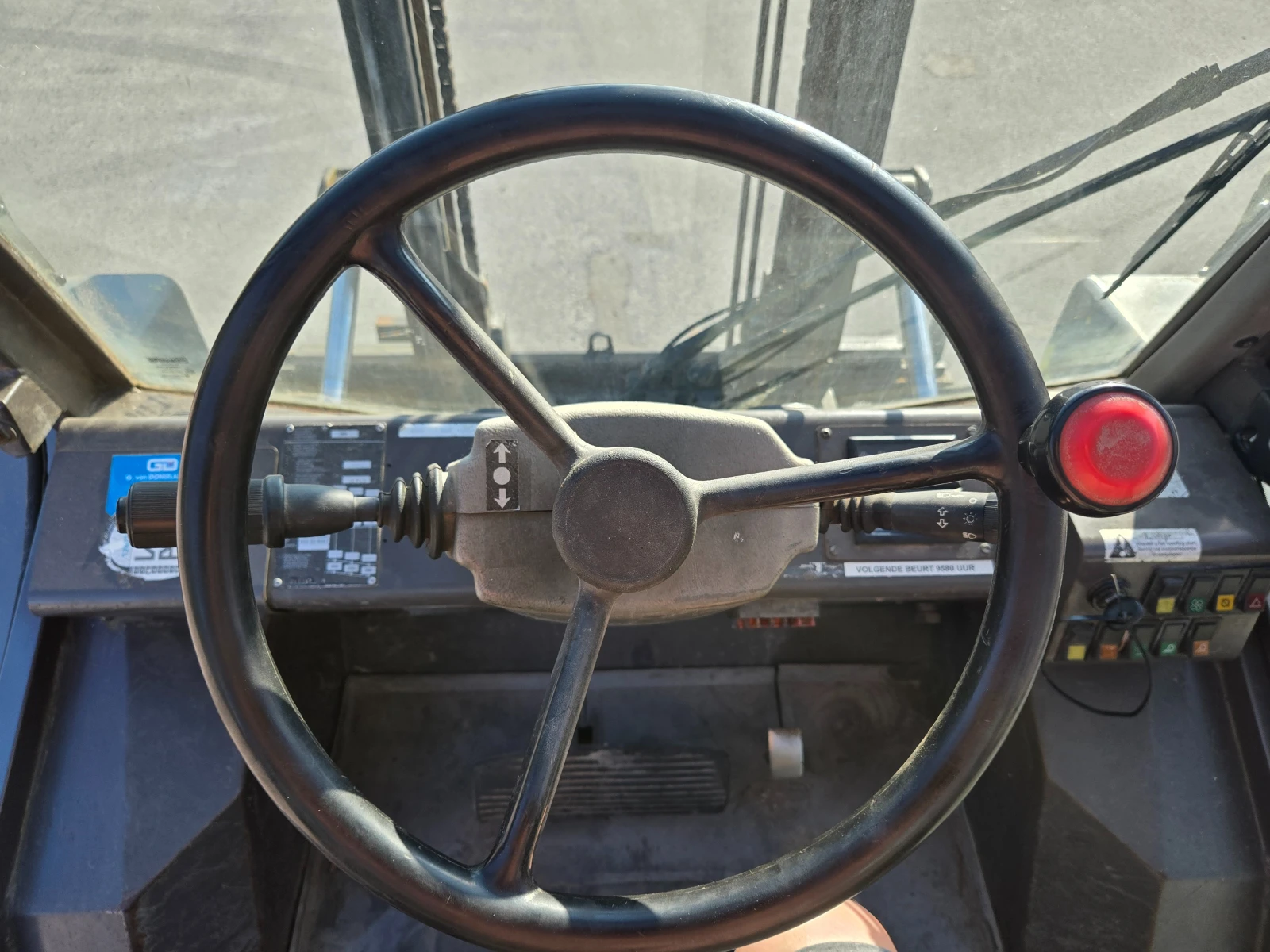  Manitou  | Mobile.bg   15