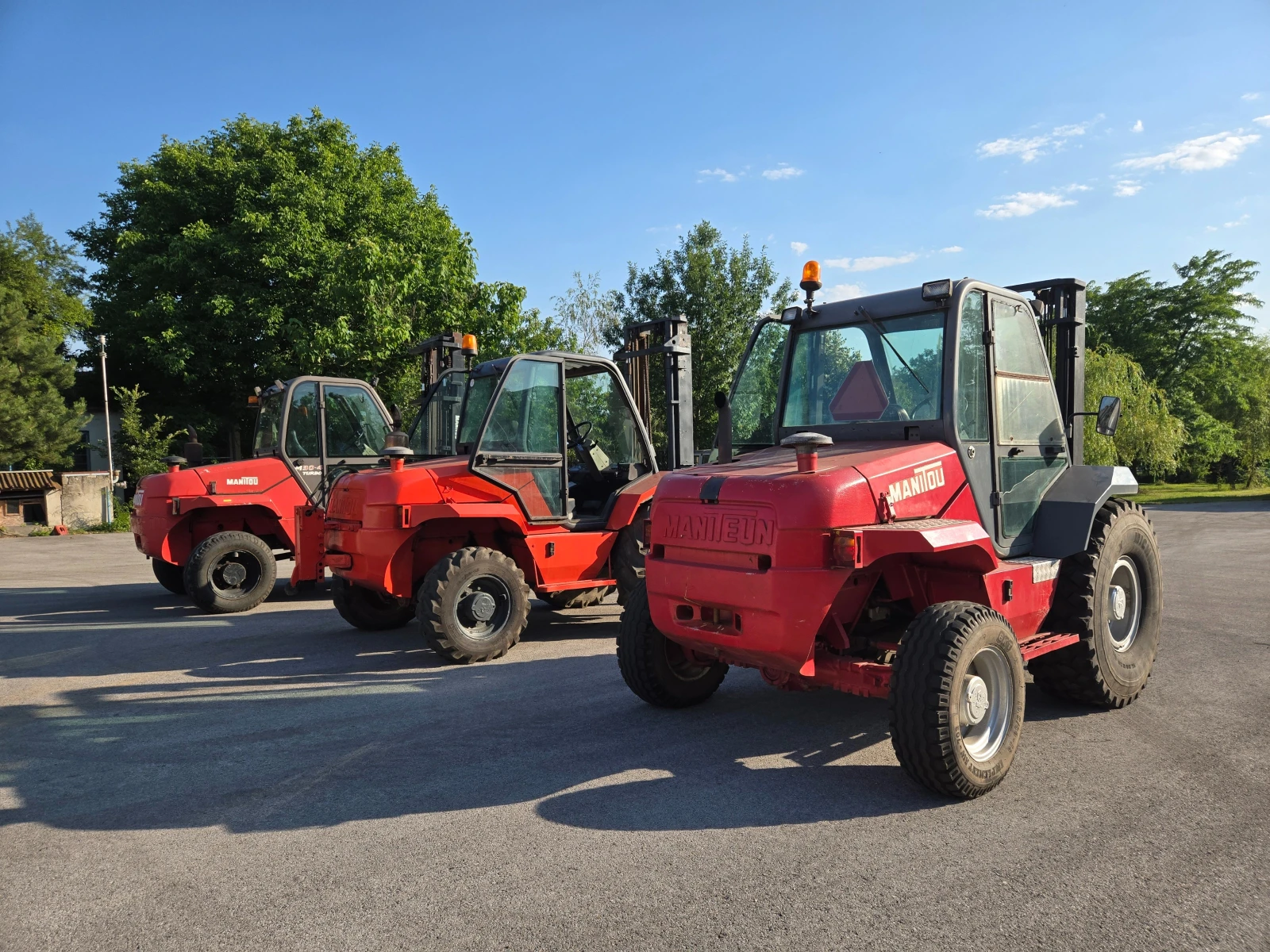  Manitou  | Mobile.bg   3