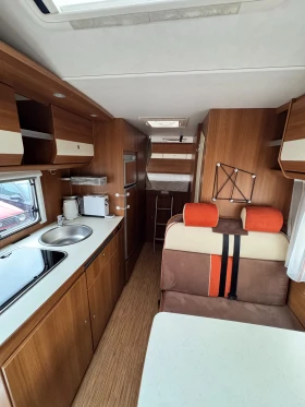 Кемпер Ford Capron A464, снимка 13 - Каравани и кемпери - 53684780