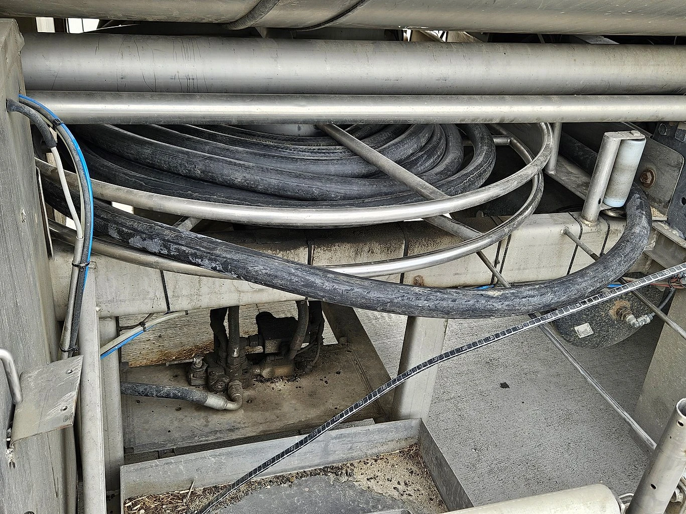 ����������� Maisonneuve AdBlue Tank | Mobile.bg � ����������� 16