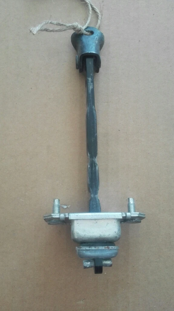 Панта врата ограничителна задна лява Субару Форестър (8)