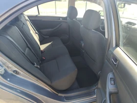 Toyota Avensis 1.8 automatic Gaz BENZENE Klima - 5800 лв. - 32685272 14