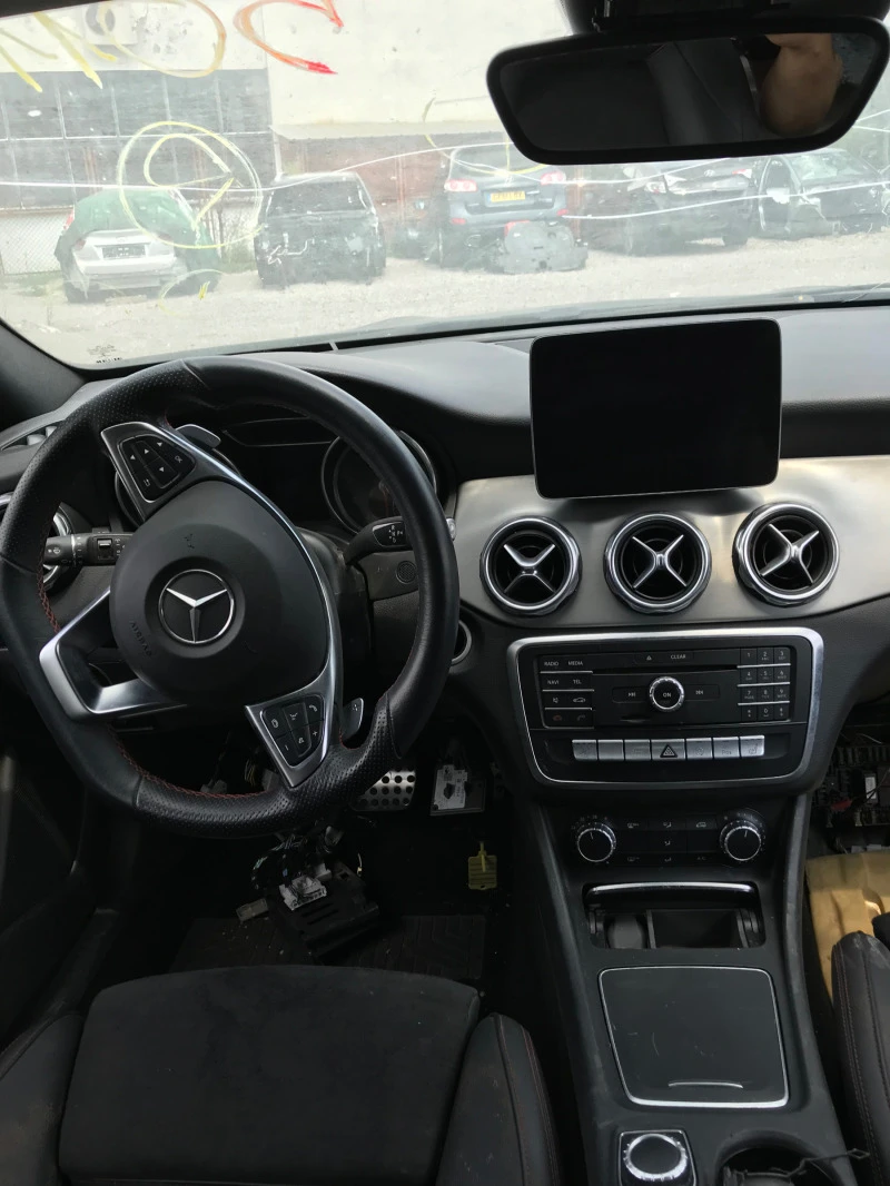 Mercedes-Benz GLA 200 Facelift  , снимка 4 - Автомобили и джипове - 47049493