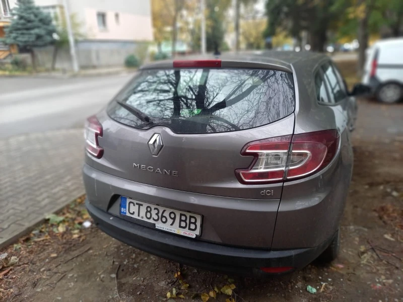 Renault Megane, снимка 3 - Автомобили и джипове - 47229170