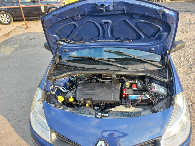 Renault Clio 1.2i   75ps. , снимка 6 - Автомобили и джипове - 46270724