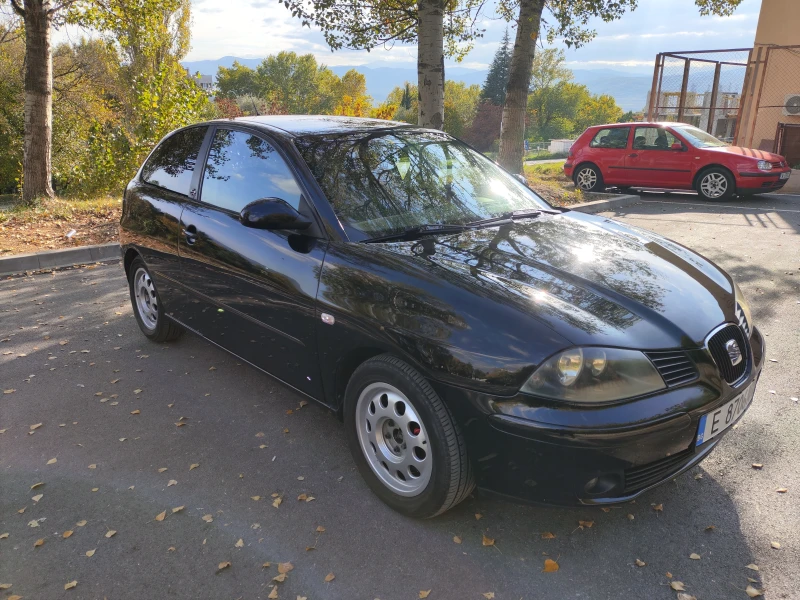 Seat Ibiza 1.8T ГАЗ, снимка 2 - Автомобили и джипове - 47643660