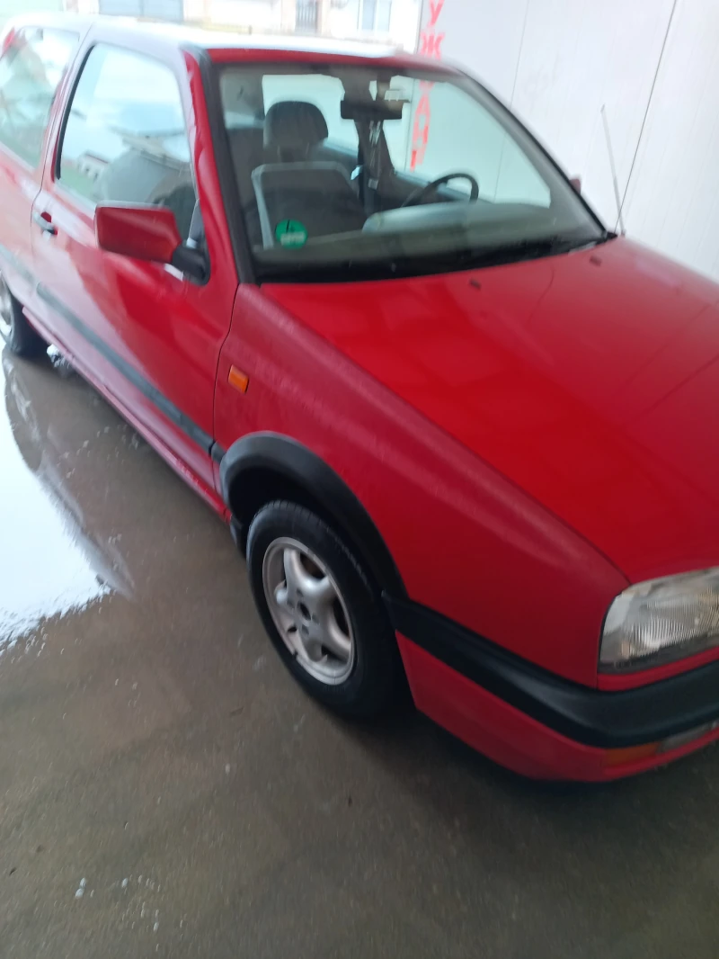 VW Golf 1800, снимка 6 - Автомобили и джипове - 48131606