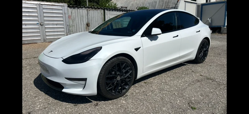 Tesla Model 3 Long Range 4x4, снимка 1 - Автомобили и джипове - 48828348